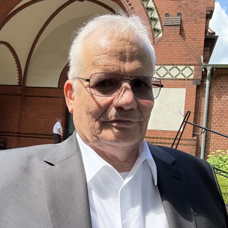 Eckard Schmidt